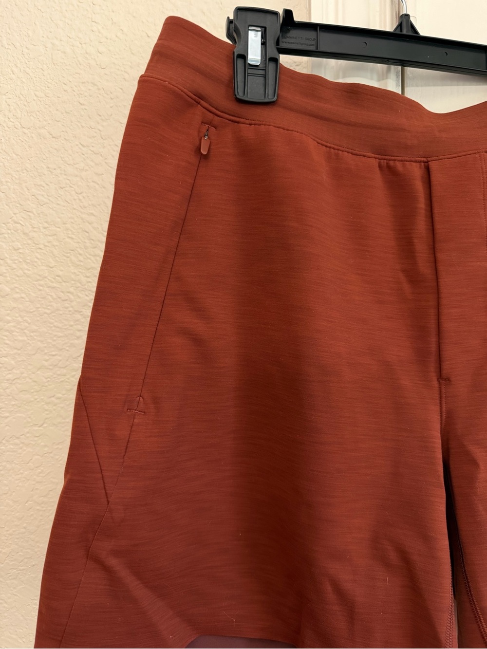 Lululemon Men's Balancer Shorts Rust Color size Medium - Picture 3 of 9